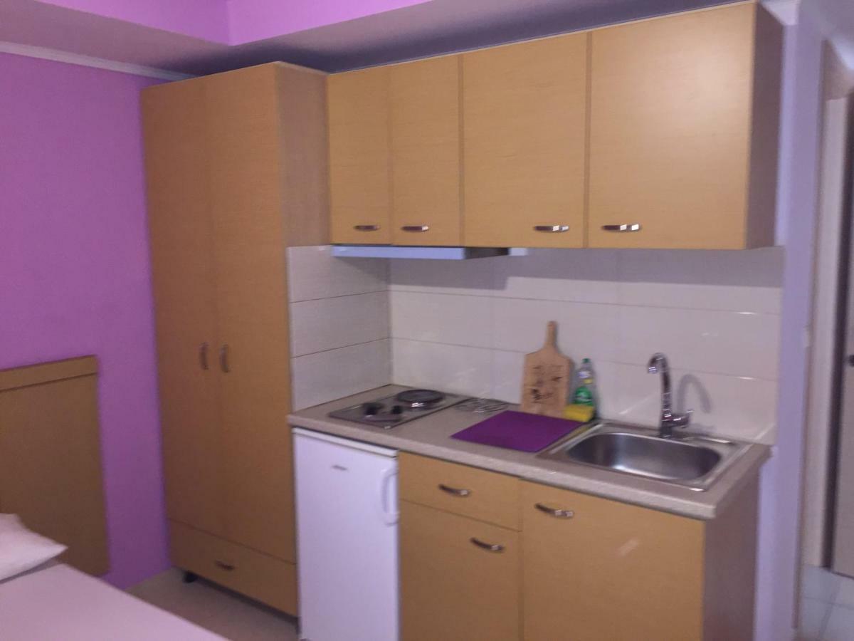 Dimis Studios And Apartments Olympiakí Aktí Esterno foto