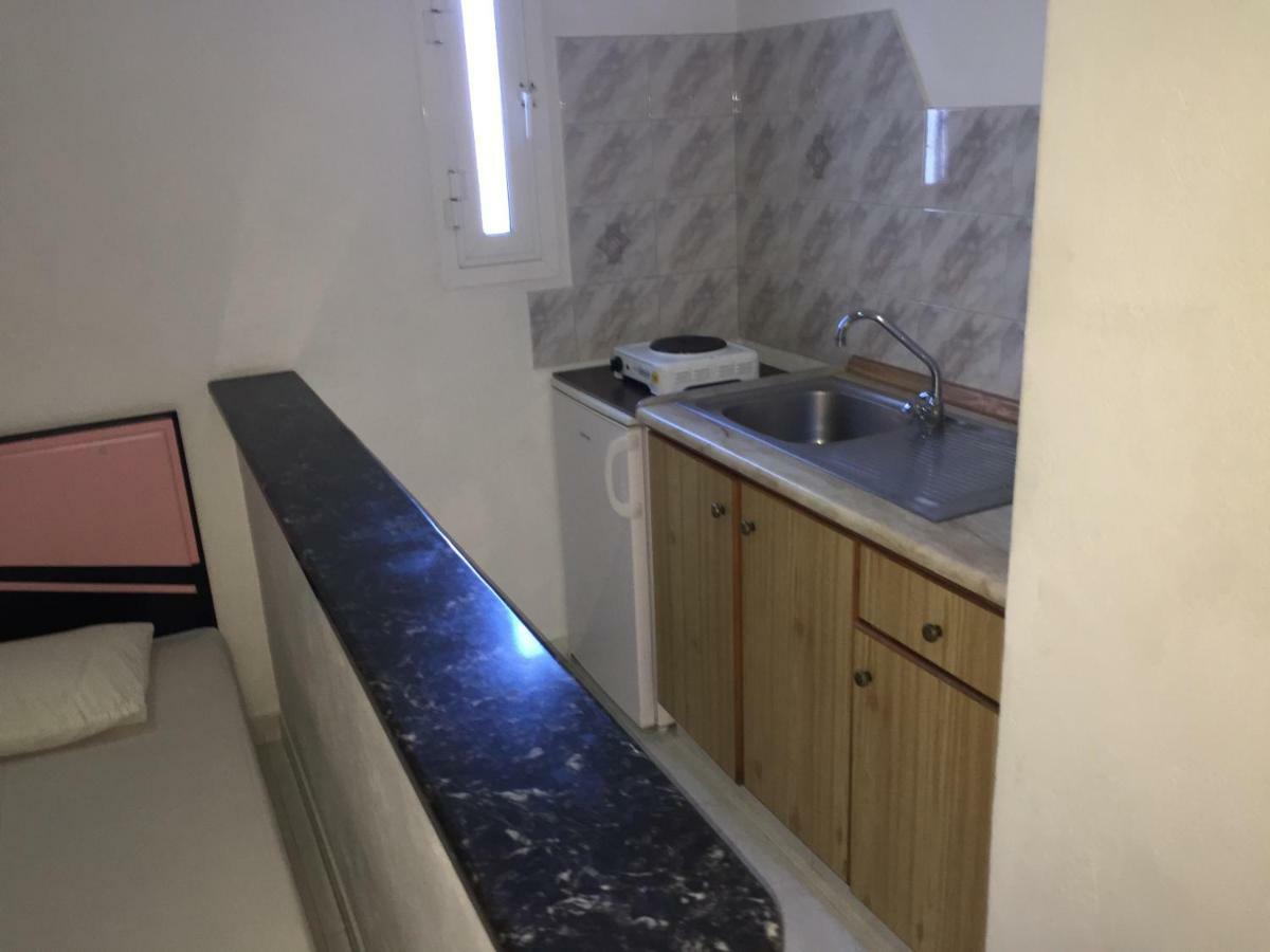 Dimis Studios And Apartments Olympiakí Aktí Esterno foto