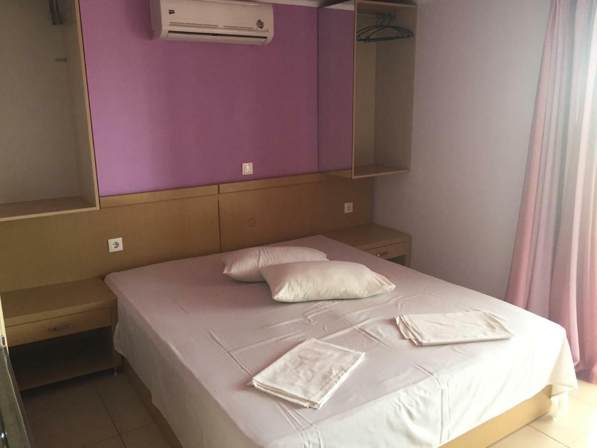 Dimis Studios And Apartments Olympiakí Aktí Esterno foto