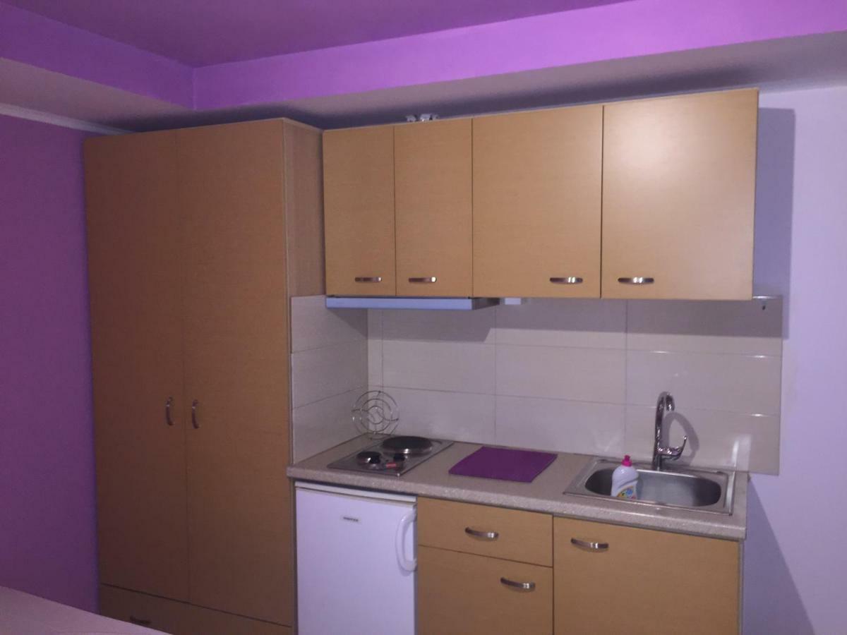 Dimis Studios And Apartments Olympiakí Aktí Esterno foto