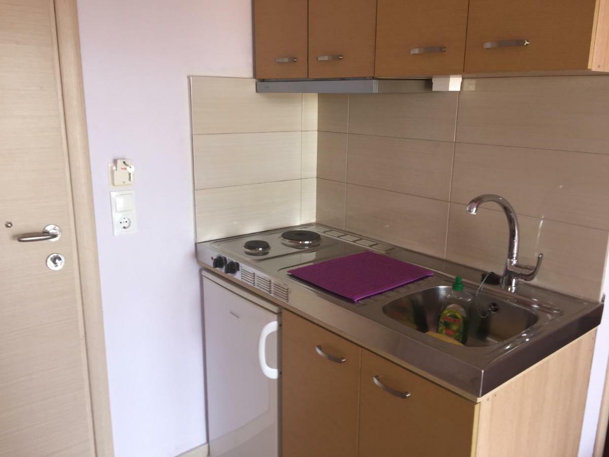 Dimis Studios And Apartments Olympiakí Aktí Esterno foto